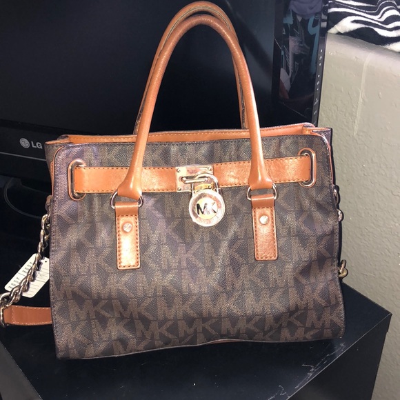 MICHAEL KORS small brown logo purse - Picture 2 of 6
